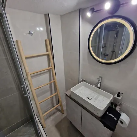 Closer Premium 2 Apartamento *